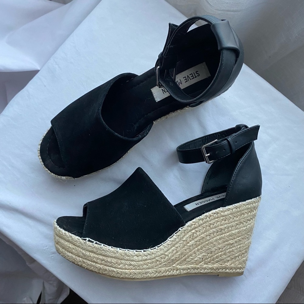 Steve Madden Black “Espadrille” Style